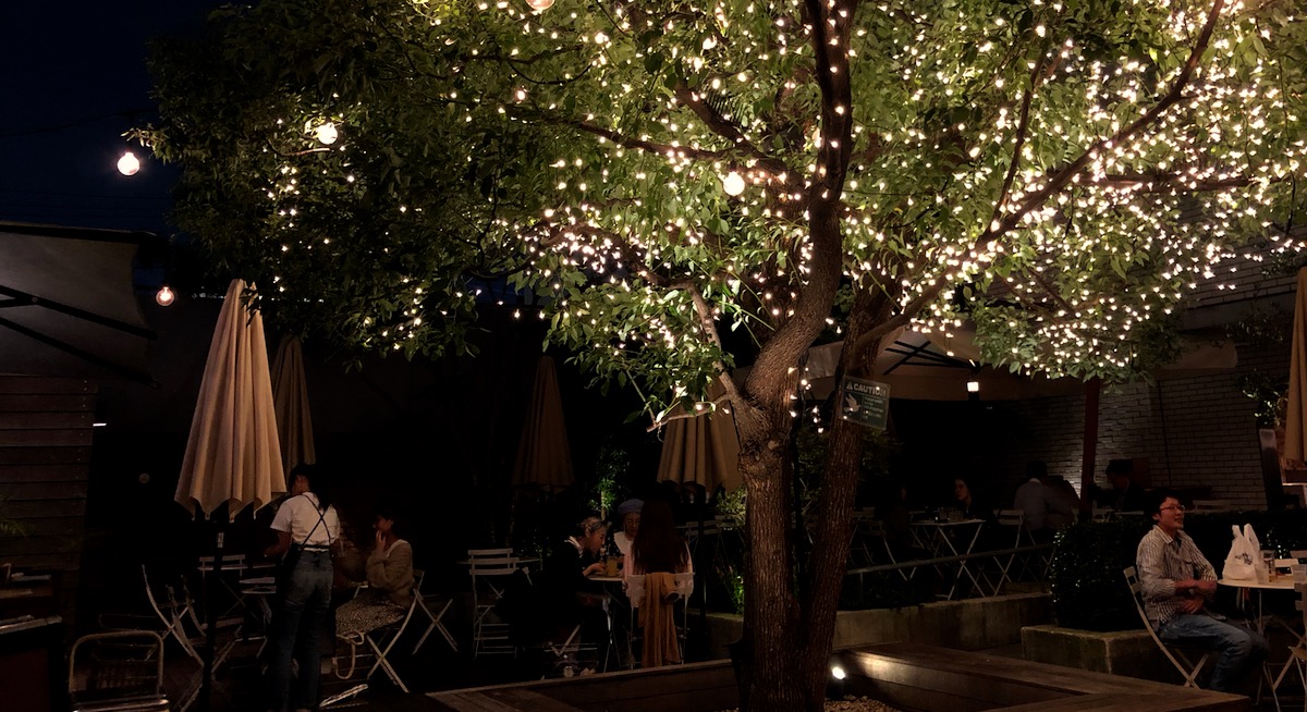 秋冬は照明が楽しい季節!